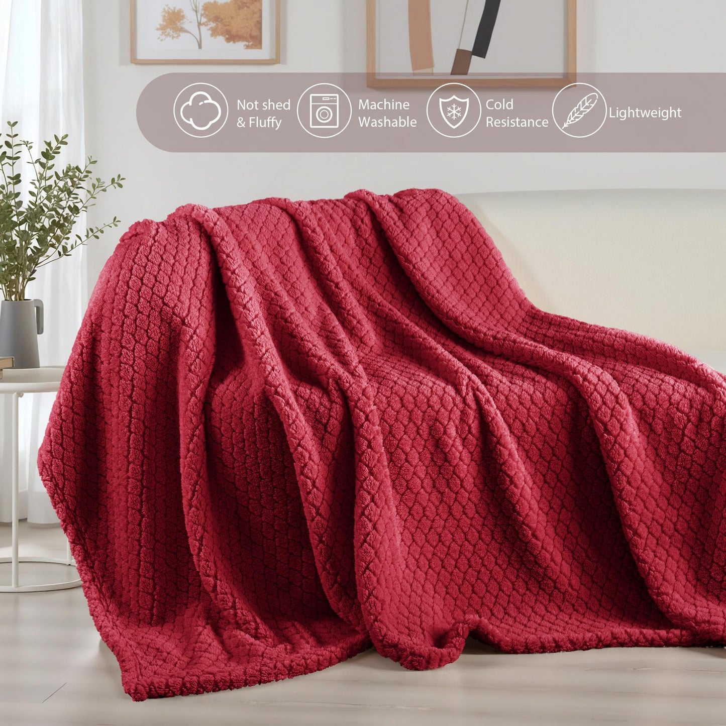 Exclusivo Mezcla Fleece Throw Blanket for Couch, Super Soft Jacquard Bed Blanket, Lightweight Fuzzy Warm for All Seasons, 50x60 Inches, Deep Red