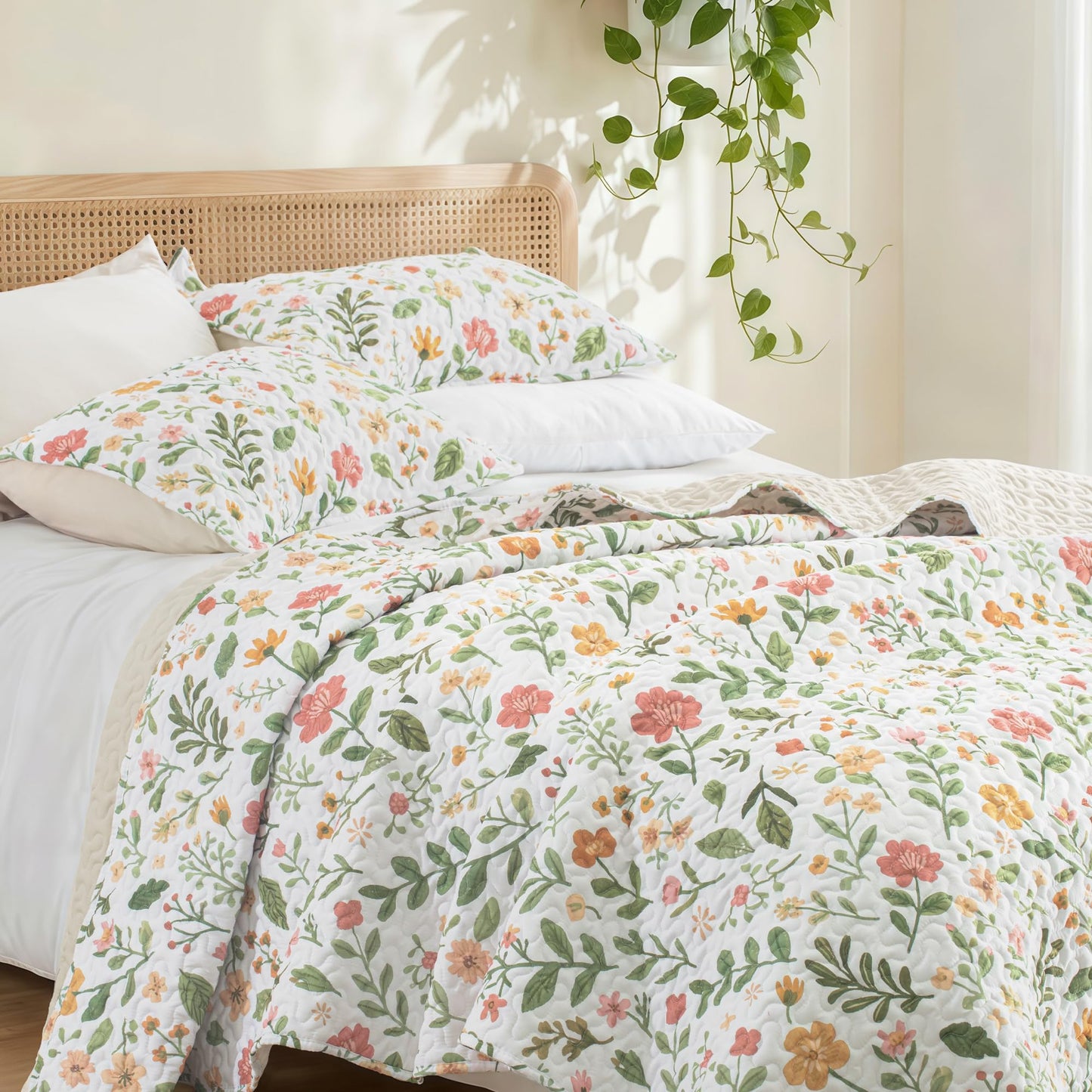 Exclusivo Mezcla Floral Twin size Quilt set, White Twin Quilt Bedding set with Cottagecore Botanical Pattern , Reversible Lightweight Spring Bedspreads Coverlets Bed Cover for All Seasons (68"x88")