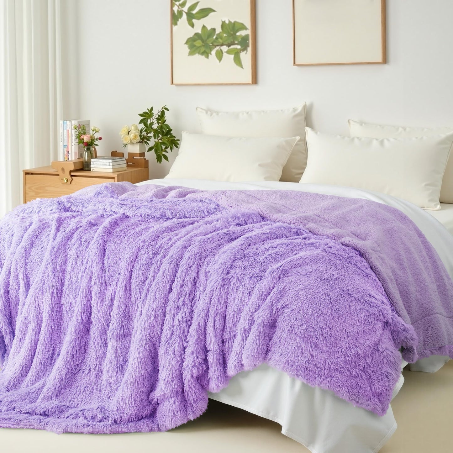 Exclusivo Mezcla Fuzzy Faux Fur Bed Blanket Queen Size, Reversible Shaggy Sherpa Fleece Blankets,Fluffy Plush Warm Throws for Couch, Bed, 90X90 Inches, Light Purple