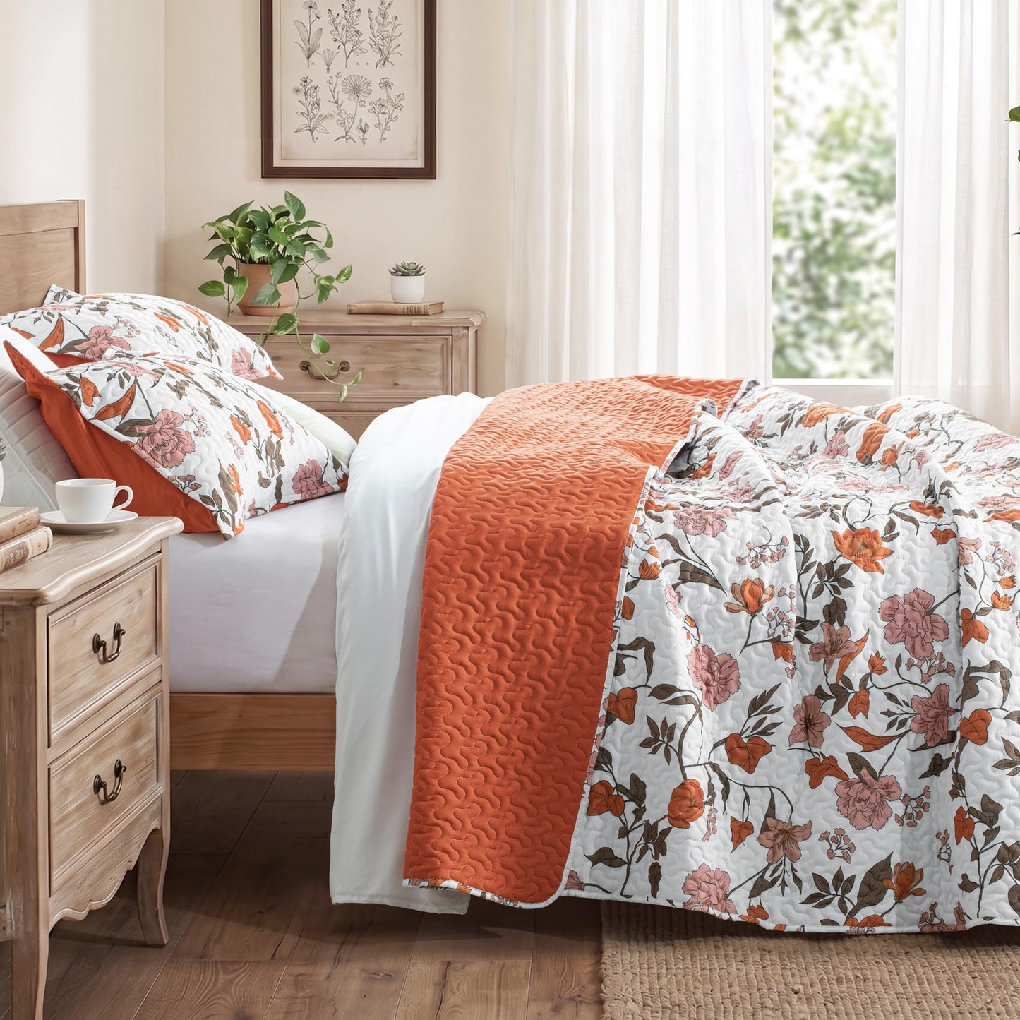 Exclusivo Mezcla Floral California King Size Quilt Bedding Set, Cal King Quilt with Orange Spring Vintage Pattern, Reversible Lightweight Bedspreads Coverlets Bed Cover for All Seasons (112"x104")