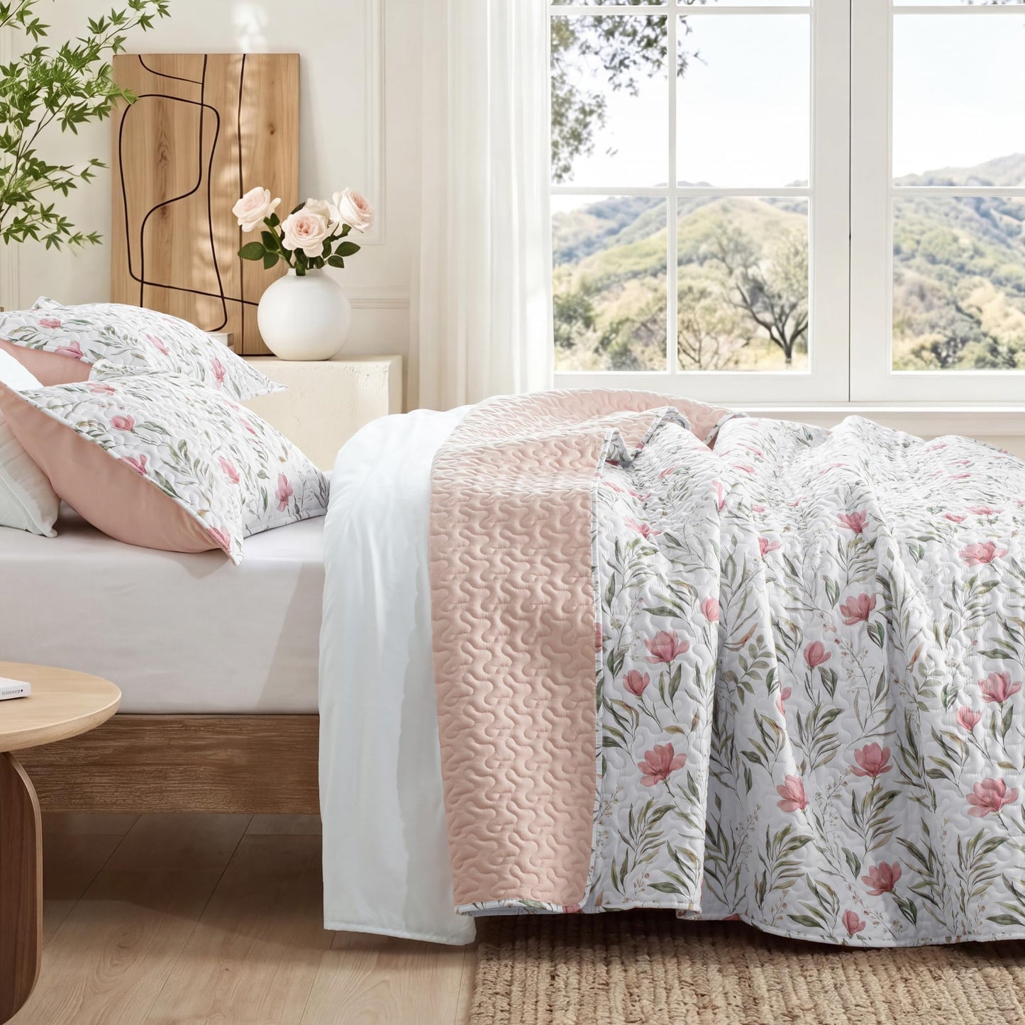 Exclusivo Mezcla Floral Quilts Queen Size, White Queen Quilt Bedding Set with Watercolor-inspired Botanical Pattern, Reversible Lightweight Bedspreads Coverlets Bed Cover for All Seasons (92"x96")