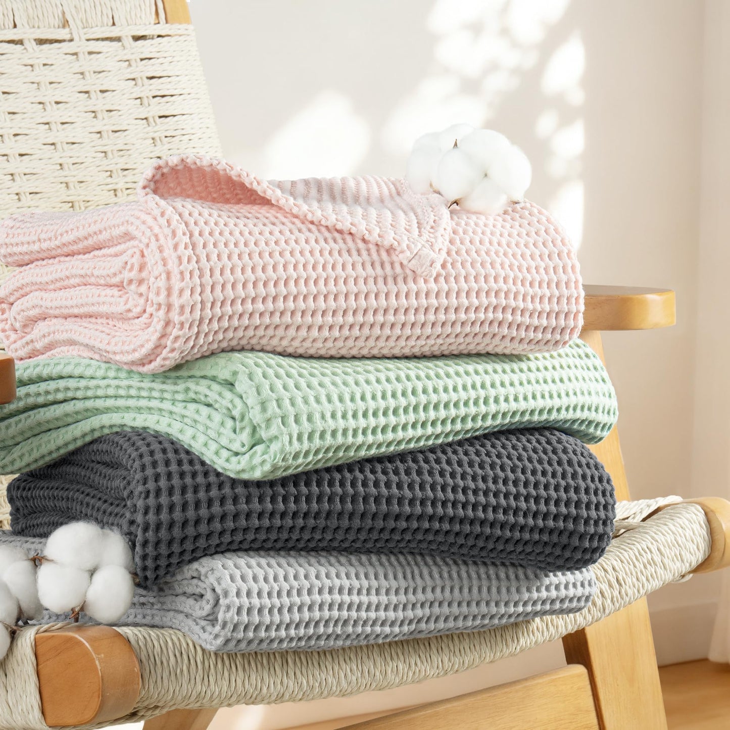 Exclusivo Mezcla 100% Cotton Waffle Weave Blanket King Size, Soft, Lightweight and Breathable Muslin Gauze Blanket for Bed, All Season, 90"x104", Dark Grey