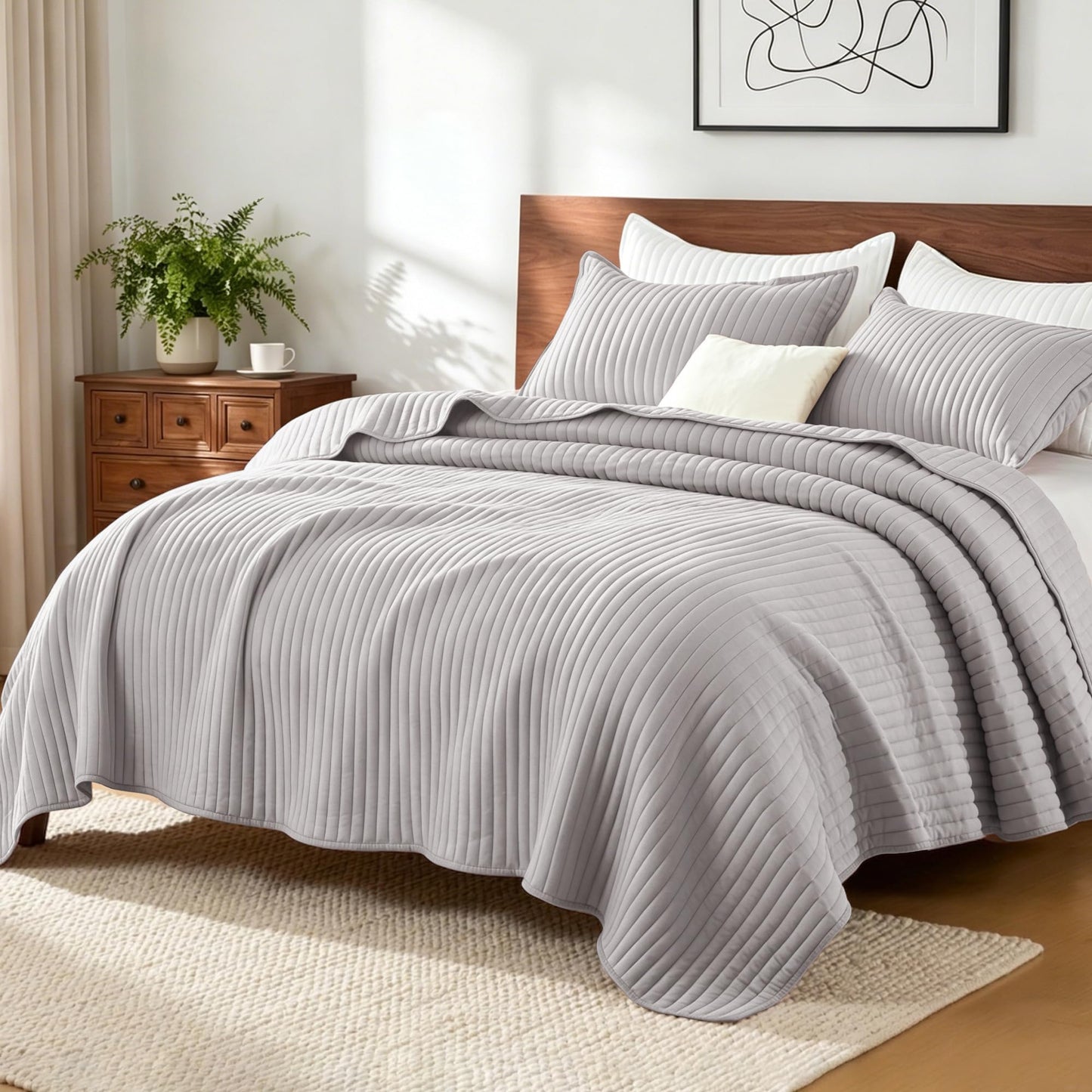 Exclusivo Mezcla Twin Quilt Bedding Set, Stripe Stitching Light Grey Quilts Twin Size for All Seasons, Soft Lightweight Microfiber Bedspreads Coverlets Bed Cover, 68"x88"