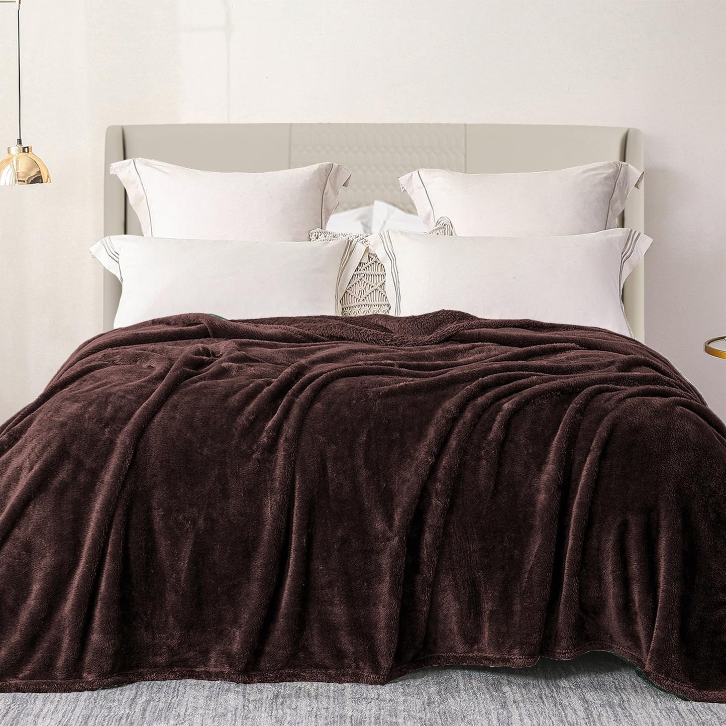 Exclusivo Mezcla Plush Fuzzy Fleece Bed Blanket Twin Size, Super Soft, Fluffy and Warm Blankets for Couch, Bed, All Season (Coffee, 90x66 Inches)