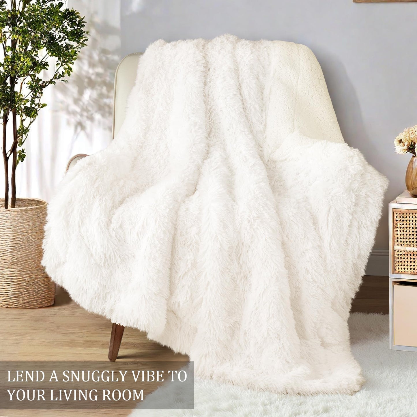 Exclusivo Mezcla Fuzzy Faux Fur Throw Blanket, Reversible Shaggy Sherpa Fleece Blankets,Fluffy Plush Warm Throws for Couch, Bed, 50x60 Inches, White