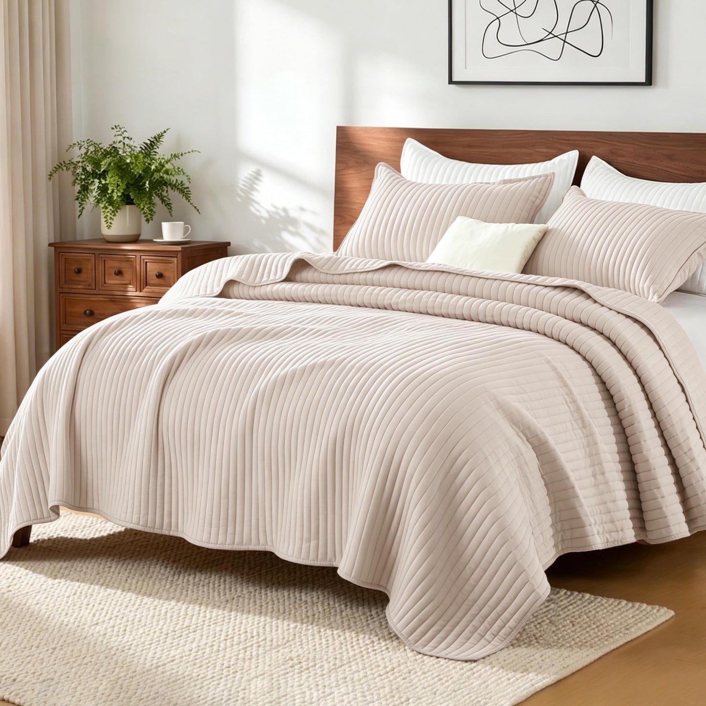 Exclusivo Mezcla Twin Quilt Bedding Set, Stripe Stitching Beige Quilts Twin Size for All Seasons, Soft Lightweight Microfiber Bedspreads Coverlets Bed Cover, 68"x88"