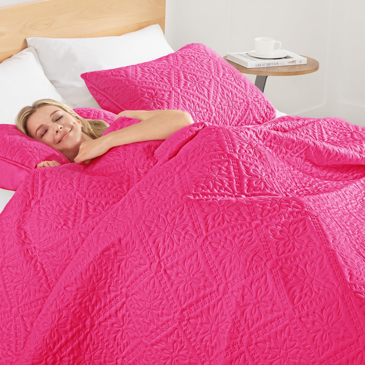 Exclusivo Mezcla Twin Quilt Bedding Set, Lightweight Soft Bedspreads Coverlets with 1 Pillow Sham, Modern Hot Pink Quilts Twin XL Size for All Seasons