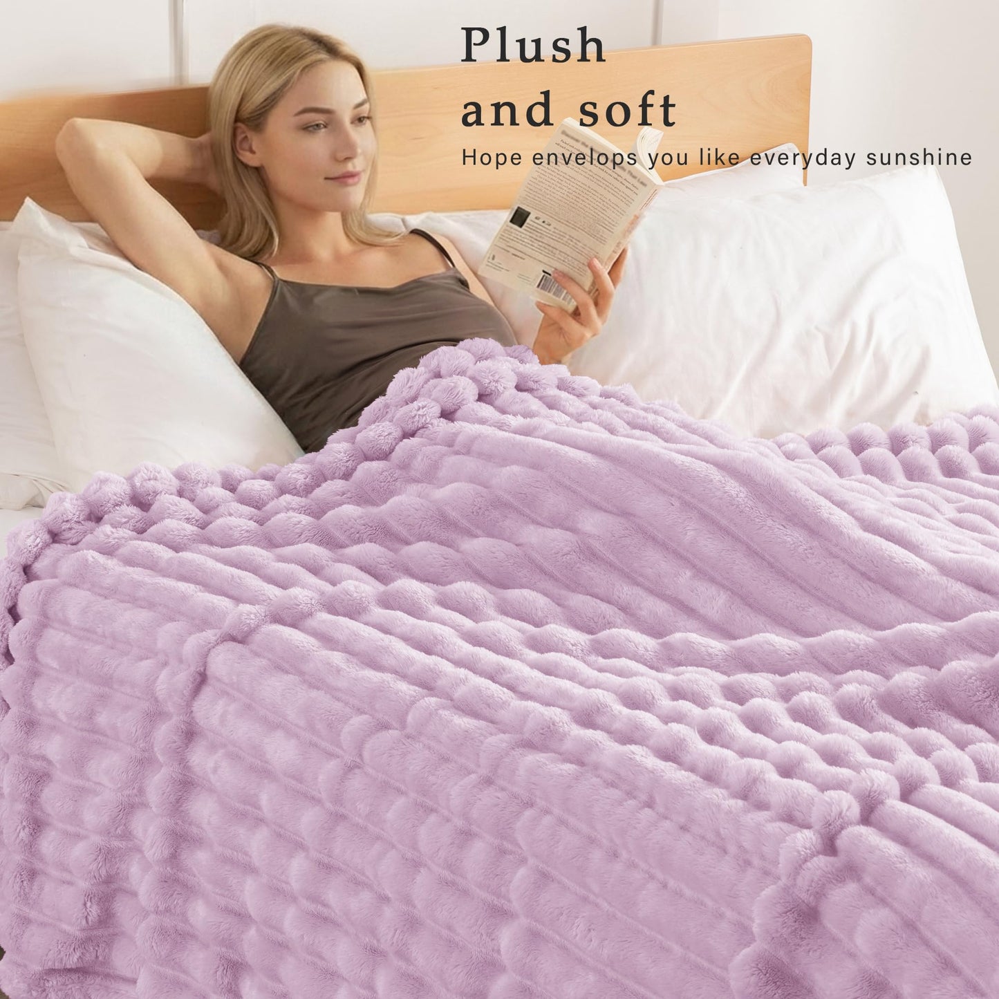 Exclusivo Mezcla Fleece Throw Blanket for Couch, Super Soft 3D Striped Jacquard Blanket, Lightweight Fuzzy Cozy Blankets, Light Purple, 50"x60"