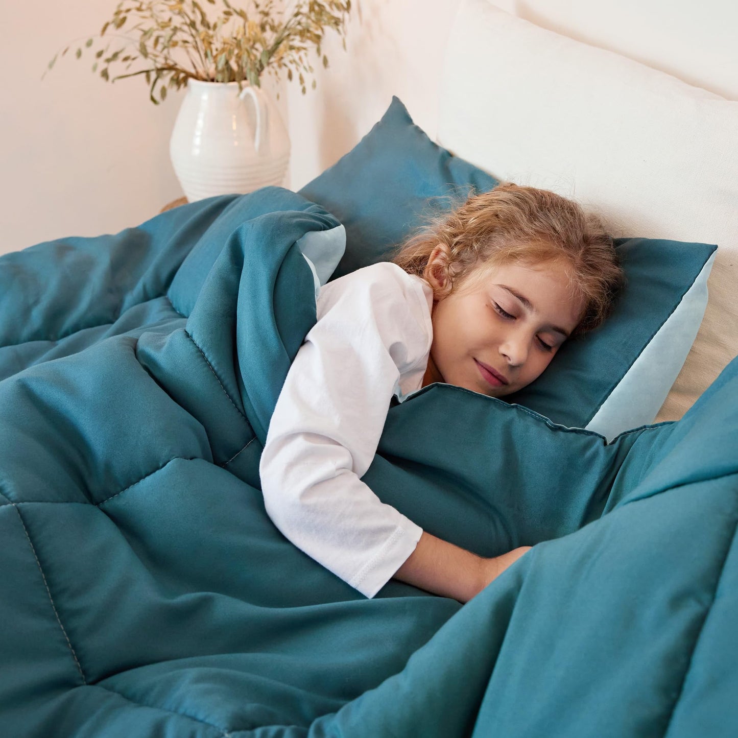 Exclusivo Mezcla Lightweight Reversible 3-Piece Comforter Set All Seasons, Down Alternative Comforter with 2 Pillow Shams, California King Size, Dusty Teal/Spa Blue