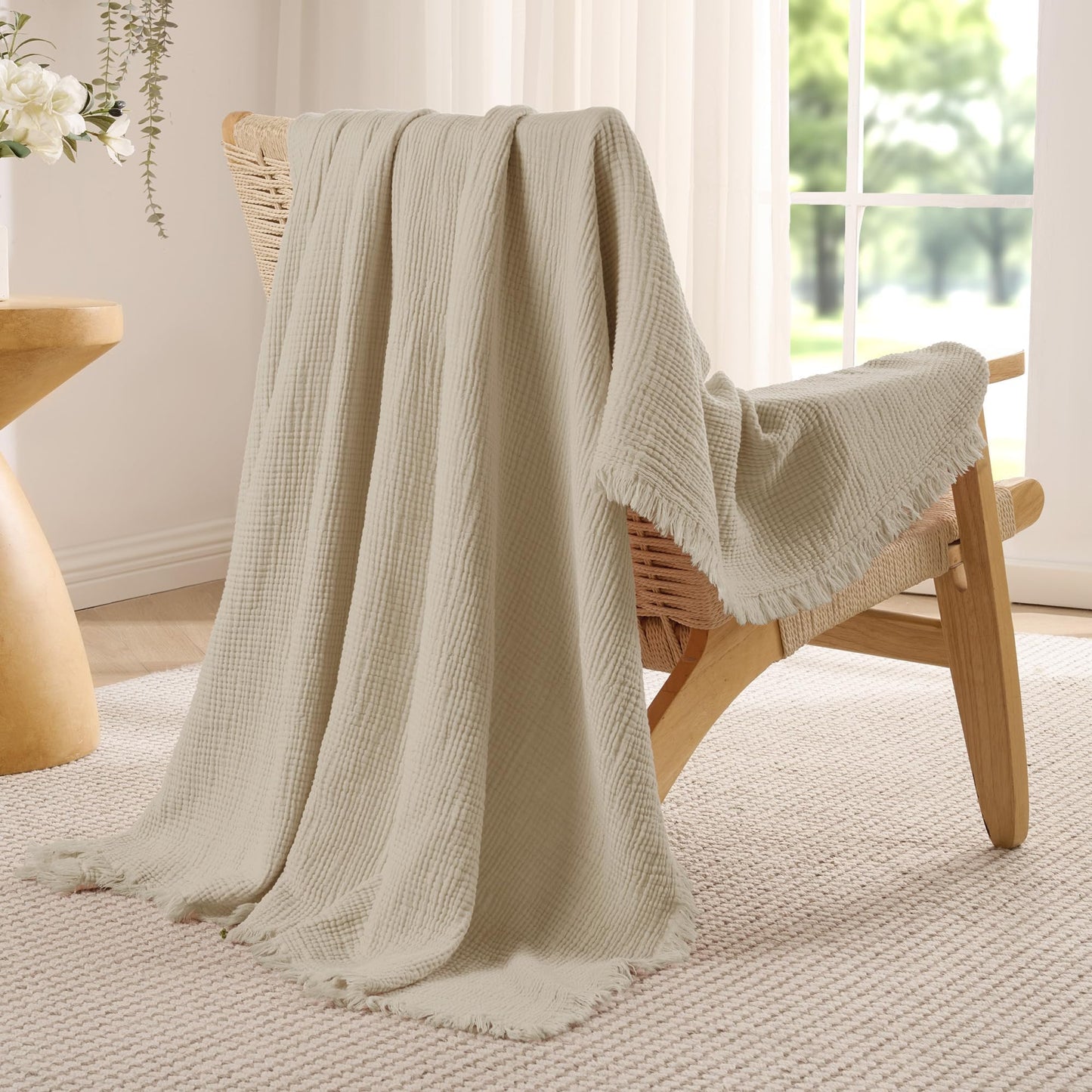 Exclusivo Mezcla 100% Cotton Muslin Throw Blanket, 4 Layers Breathable and Lightweight Gauze Blankets with Fringes for Couch, Soft, Decorative, 50"x70", Beige