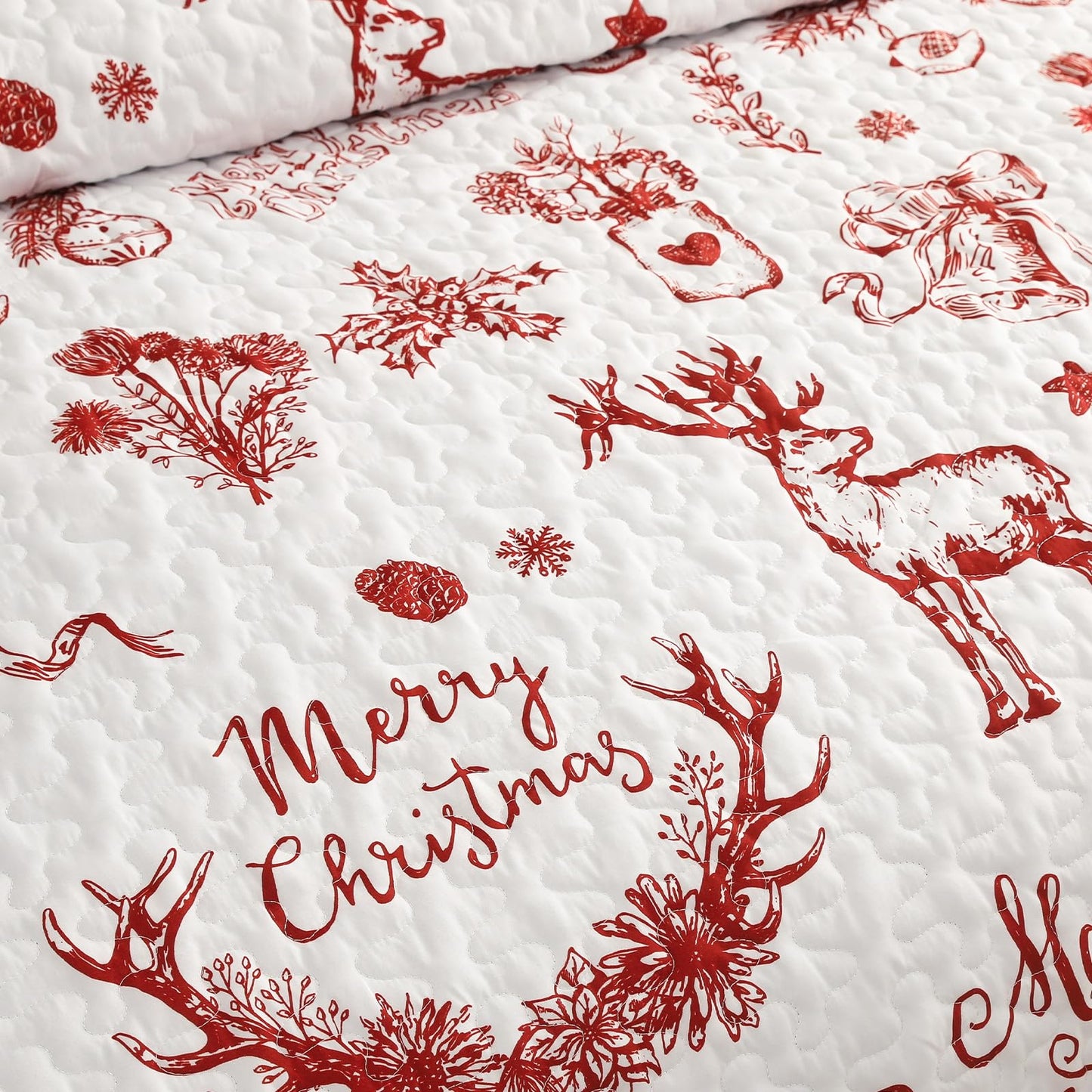 Exclusivo Mezcla Christmas Reindeer Pattern Quilted Throw Blanket for Bed/Couch/Sofa, Microfiber Holiday Decorated Throw Quilt Soft and Lightweight (50"x 60", White)