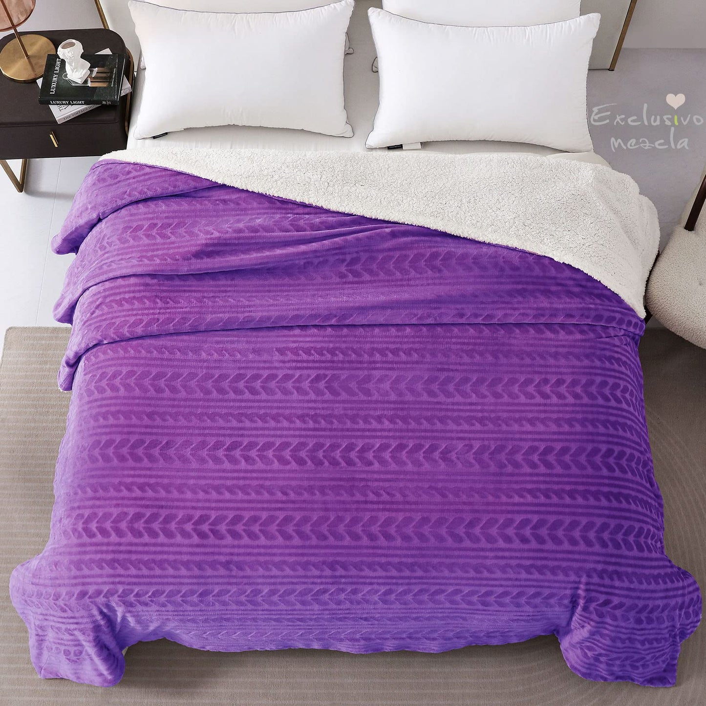 Exclusivo Mezcla Queen Size Sherpa Fleece Bed Blanket, Reversible Velvet Warm Blankets for Bed Couch Sofa, 90x90 Inches, Purple