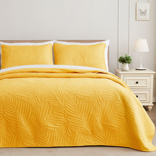 Exclusivo Mezcla Ultrasonic King Size Quilt Set Yellow, 3 Pieces Lightweight Bedspread Leaf Pattern Bed Cover Soft Microfiber Coverlet Bedding Set for All Seasons