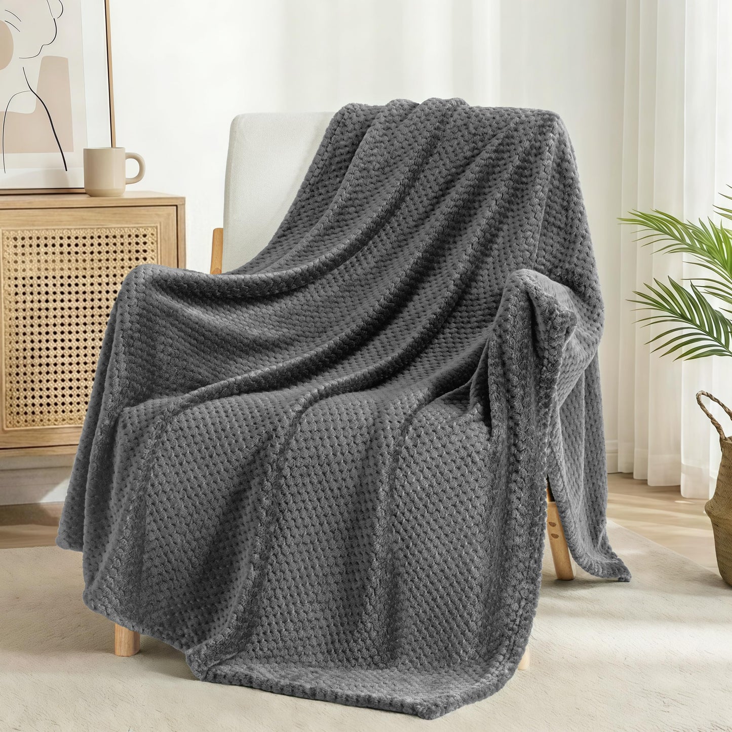 Exclusivo Mezcla Fleece Bed Blanket Twin Size, Super Soft and Warm Blankets for Couch, Sofa and Bed Waffle Textured, Cozy, Fuzzy and Lightweight (Dark Grey, 60x80 inches)