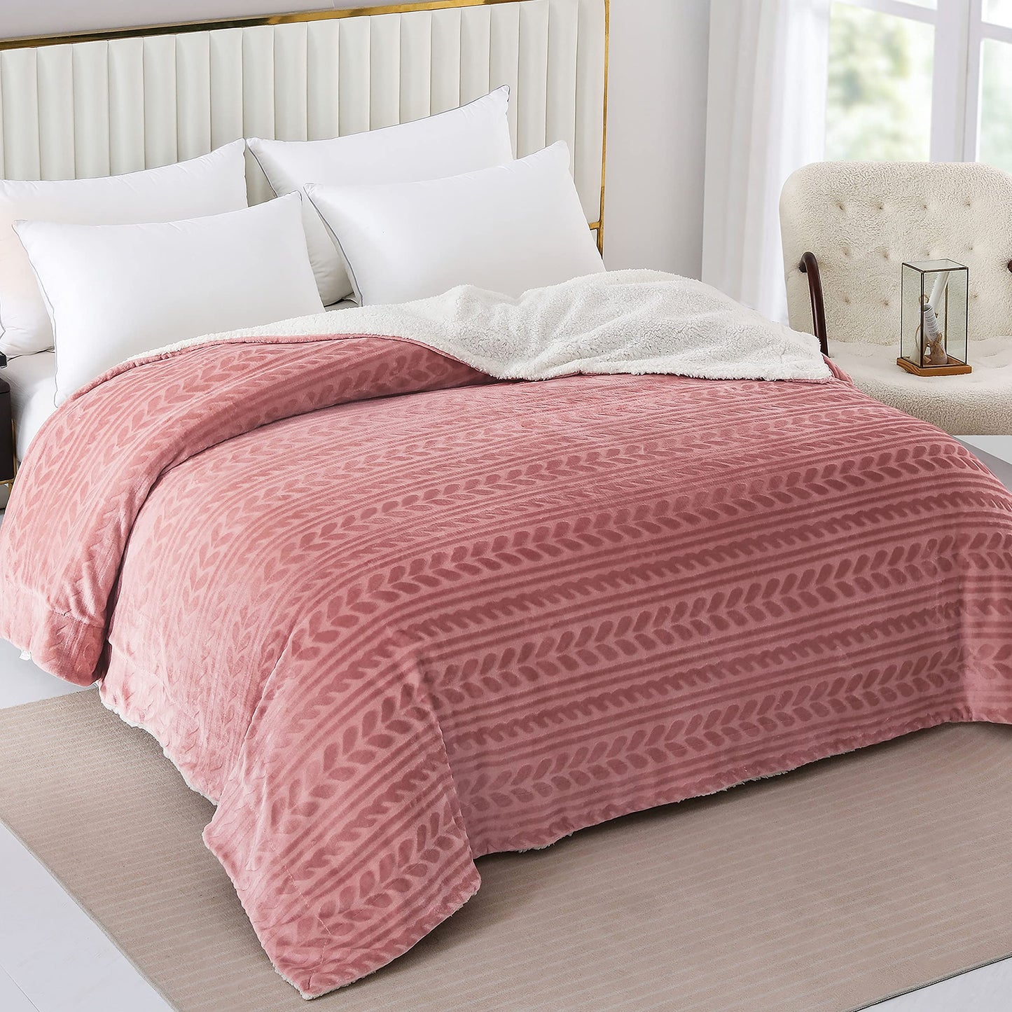 Exclusivo Mezcla Twin Size Sherpa Fleece Bed Blanket, Reversible Velvet Warm Blankets for Bed Couch Sofa, 90x66 Inches, Dusty Pink