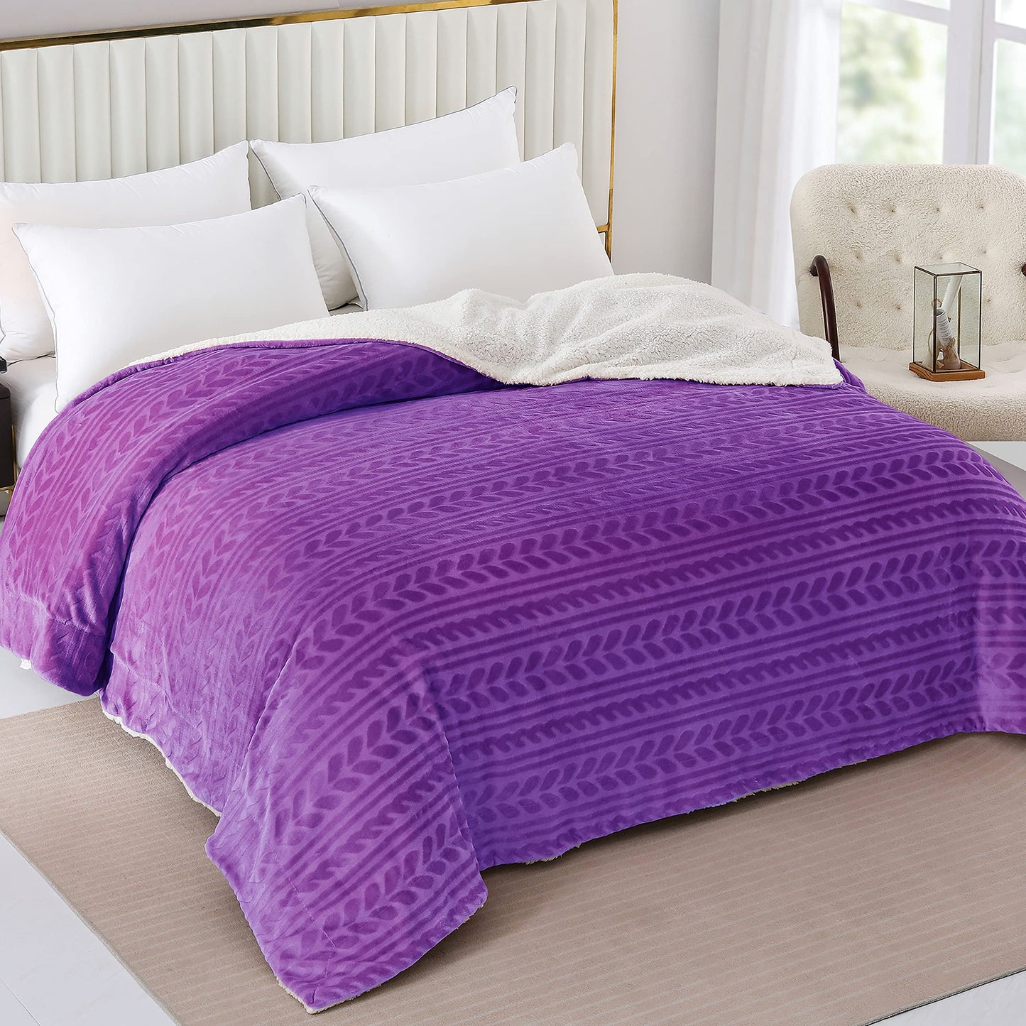 Exclusivo Mezcla Twin Size Sherpa Fleece Bed Blanket, Reversible Velvet Warm Blankets for Bed Couch Sofa, 90x66 Inches, Purple