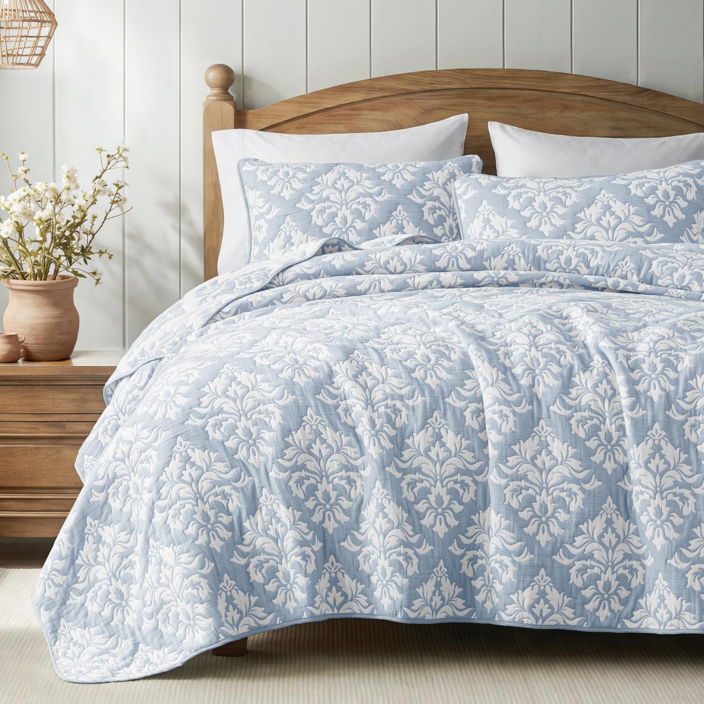 Exclusivo Mezcla Cotton Muslin Quilts King Size Blue, Soft Breathable Bedspread Lightweight Prewashed Bed Coverlet With 2 Pillow Shams, Boho Pattern Yarn Dyed Quilt Bedding Set for All Seasons
