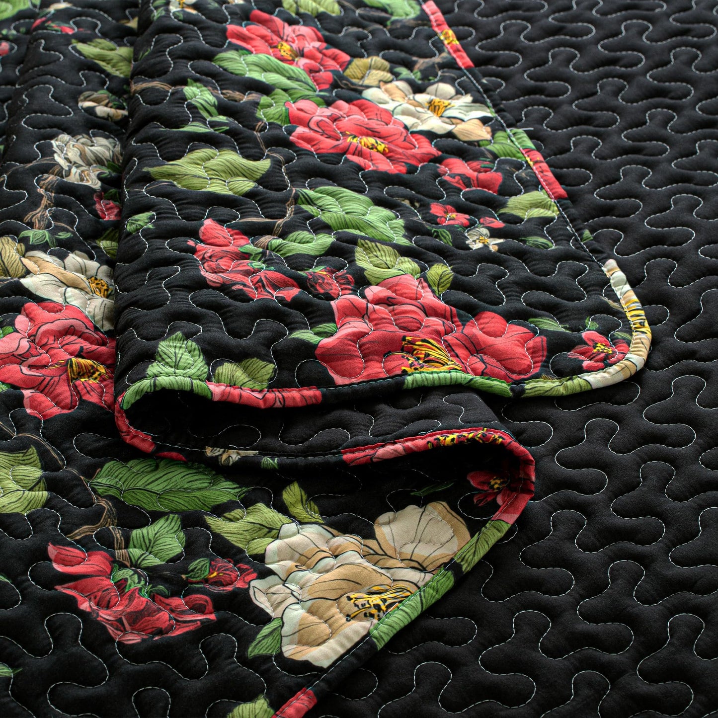 Exclusivo Mezcla Floral Quilts Queen Size, Black Queen Quilt Bedding Set with Red Vintage Flower Pattern, Reversible Lightweight Spring Bedspreads Coverlets Bed Cover for All Seasons (92"x96")