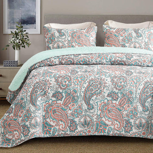 Exclusivo Mezcla Reversible Boho California King Quilt, Aqua Soft Bedspreads Lightweight Coverlet All Season Paisley Quilts Bedding Set with Printed Floral Pattern (1 Quilt, 2 Pillow Shams)