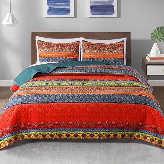 Exclusivo Mezcla Reversible Boho California King Quilt, Blue Soft Bedspreads Lightweight Coverlet All Season Bohemian Quilts Bedding Set with Printed Floral Pattern (1 Quilt, 2 Pillow Shams)