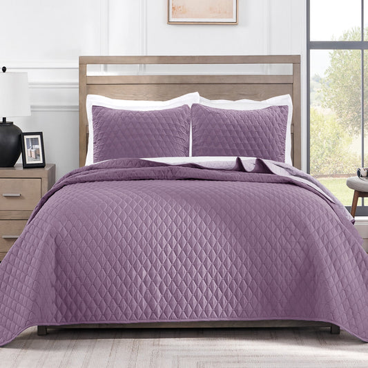 Exclusivo Mezcla California King Quilt Bedding Set with Pillow Shams, Lightweight Quilts Cal Oversized King Size, Soft Bedspreads Bed Coverlets for All Seasons - (Dusty Lavender, 112"x104")