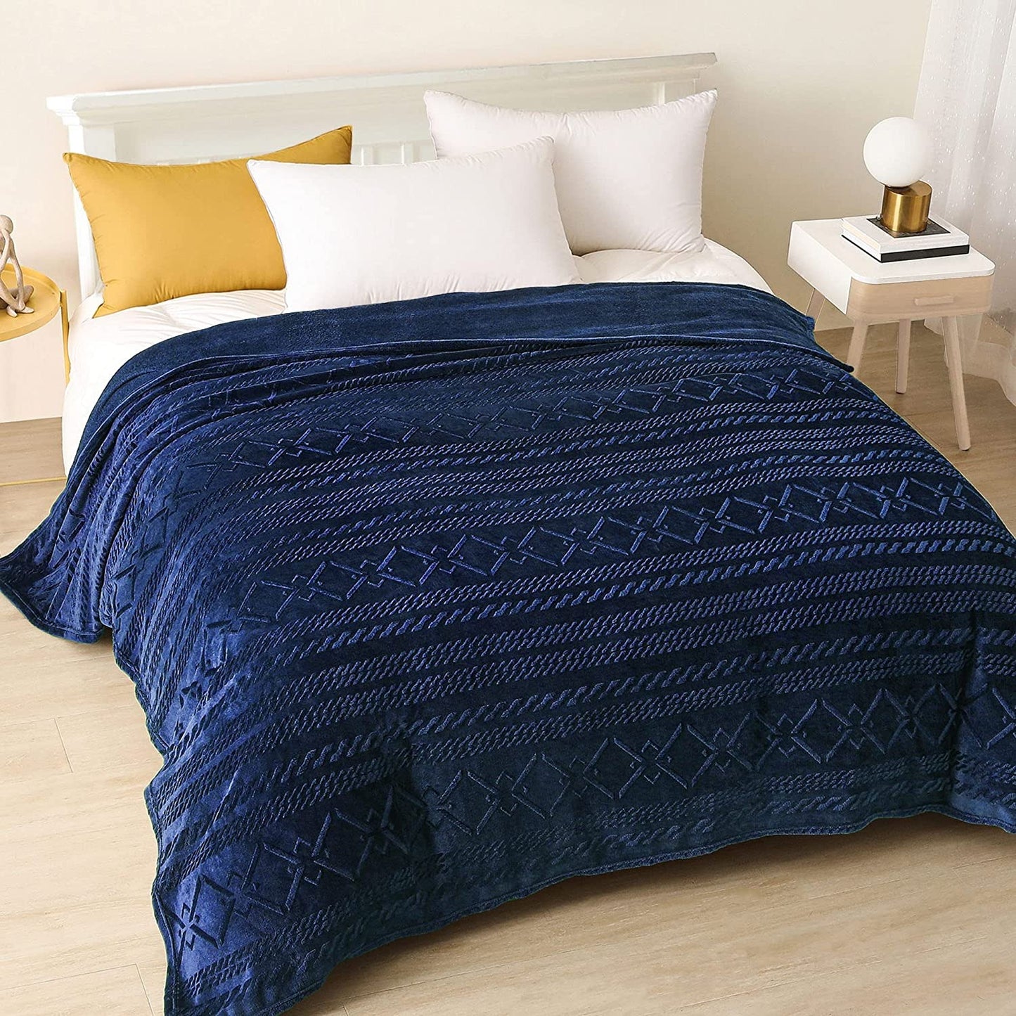 Exclusivo Mezcla Queen Size Soft Bed Blanket, Warm Fuzzy Luxury Bed Blankets, Decorative Geometry Pattern Plush Throw Blanket for Bed, 90x90 Inches, Navy Blue