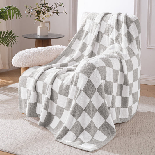 Exclusivo Mezcla Checkered Knit Throw Blanket, Ultra Soft Cozy Fluffy Checkerboard Blankets, Lightweight Fuzzy Plush Throw for Couch and Bed, Light Grey, 50"x60"