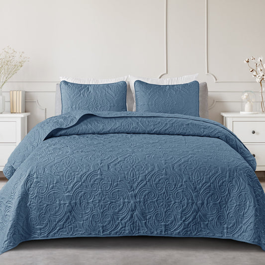 Exclusivo Mezcla Oversized King Quilt Bedding Set, Lightweight Vintage California Cal King Size Quilts with Pillow Shams, Soft Bedspreads Coverlets for All Seasons (112"x104", Bluish Grey)