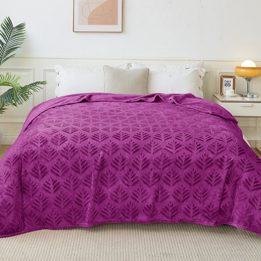 Exclusivo Mezcla Queen Size Fleece Blanket for Bed, Leaves Pattern Super Soft and Cozy Blankets, Plush Fuzzy Lightweight, Purple, 90"x90"