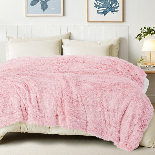 Exclusivo Mezcla Fuzzy Faux Fur Bed Blanket Twin Size, Reversible Shaggy Sherpa Fleece Blankets,Fluffy Plush Warm Throws for Couch, Bed, 60X80 Inches, Light Pink
