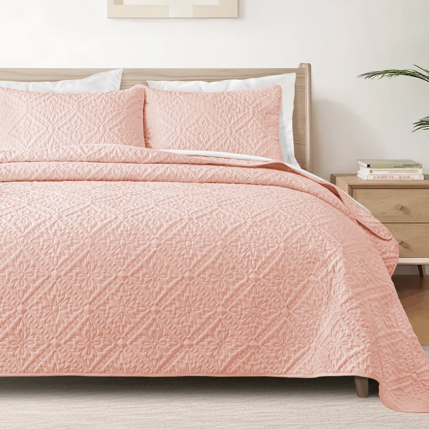 Exclusivo Mezcla Twin Quilt Bedding Set, Lightweight Soft Bedspreads Coverlets with 1 Pillow Sham, Modern Blush Pink Quilts Twin XL Size for All Seasons