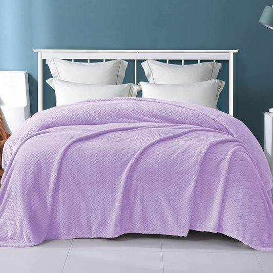 Exclusivo Mezcla Queen Size Flannel Fleece Blanket, 90x90 Inches Soft Jacquard Weave Leaves Pattern Velvet Plush Blanket for Bed, Cozy, Warm, Lightweight and Decorative Lilac Purple Blanket