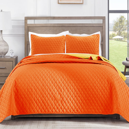 Exclusivo Mezcla Ultrasonic King Size Quilt Set with Pillow Shams, Lightweight Bedspreads Coverlet Set - (Orange, 104"x92")