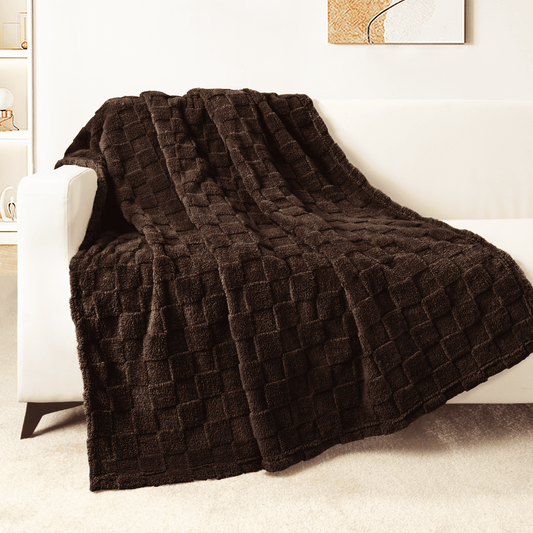 Exclusivo Mezcla Fleece Throw Blanket for Couch, Super Soft 3D Checkered Jacquard Bed Blanket, Cozy Fluffy Lightweight Blanket for All Seasons, 50x60 Inches, Coffee Blanket