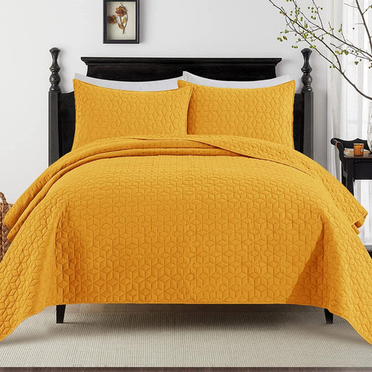 Exclusivo Mezcla 3-Piece Yellow King Size Quilt Set, Diamond Pattern Ultrasonic Lightweight and Soft Quilts/Bedspreads/Coverlets/Bedding Set (1 Quilt, 2 Pillow Shams) for All Seasons
