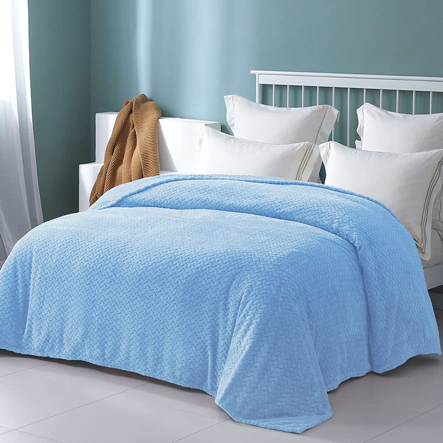Exclusivo Mezcla King Size Flannel Fleece Blanket, 90x104 Inches Soft Jacquard Weave Leaves Pattern Velvet Plush Blanket for Bed, Cozy, Warm, Lightweight and Decorative Baby Blue Blanket