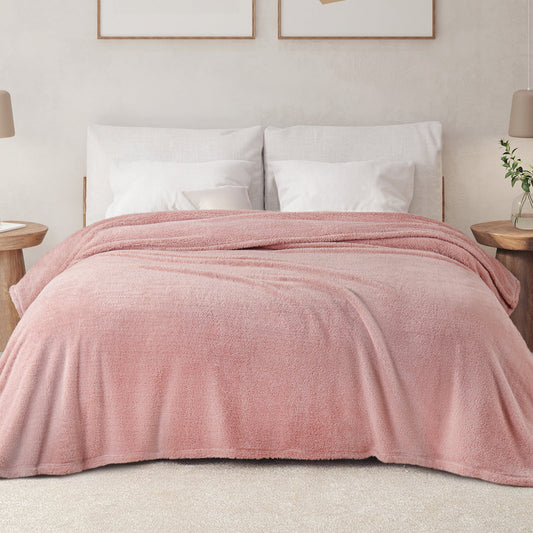 Exclusivo Mezcla Queen Size Flannel Fleece Blanket, Super Soft Velvet Plush Bed Blanket, Fuzzy Cozy Blankets for All Seasons, 90x90 Inches, Pink Blanket