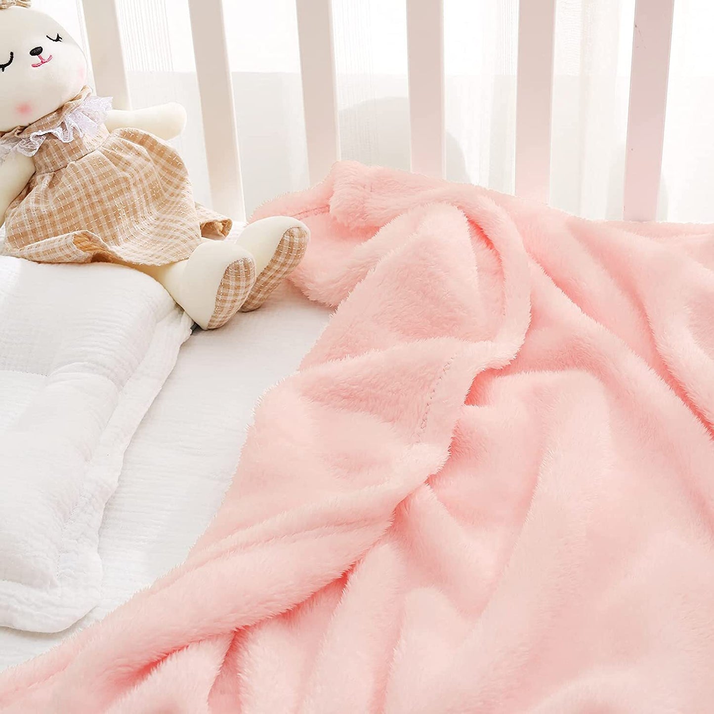 Exclusivo Mezcla Plush Baby Blanket, Soft and Warm Swaddle Throw Blanket, Infant, Newborn, Toddler and Kids Receiving Fleece Blankets for Crib Stroller (40x50 inches, Light Pink)