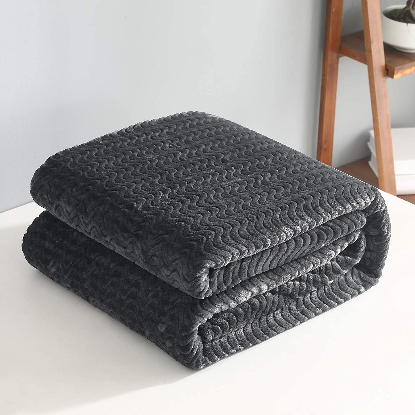 Exclusivo Mezcla Queen Size Jacquard Weave Wave Pattern Flannel Fleece Velvet Plush Bed Blanket as Bedspread/Coverlet/Bed Cover (90" x 90", Grey) - Soft, Lightweight, Warm and Cozy