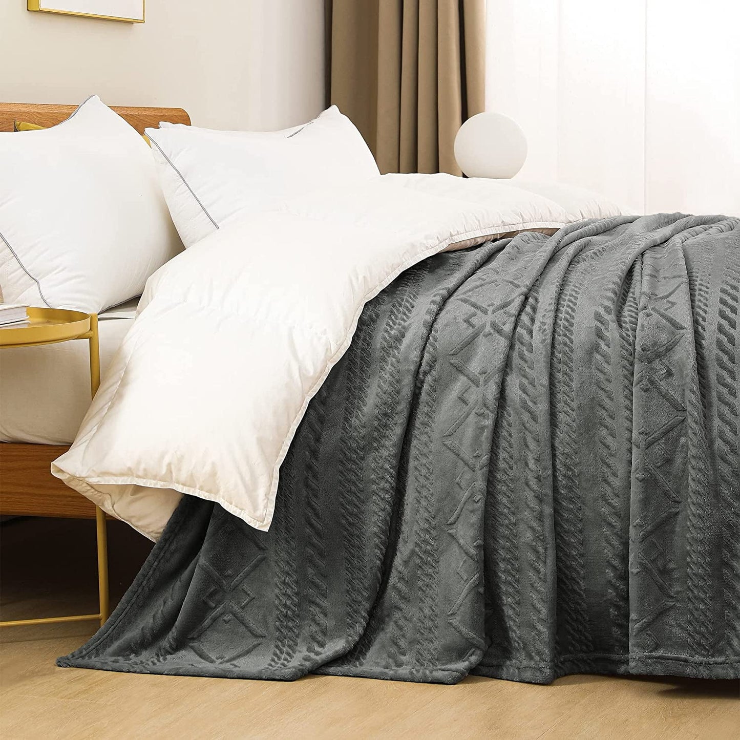 Exclusivo Mezcla King Size Soft Bed Blanket, Warm Fuzzy Luxury Bed Blankets, Decorative Geometry Pattern Plush Throw Blanket for Bed, 90"x104", Dark Grey