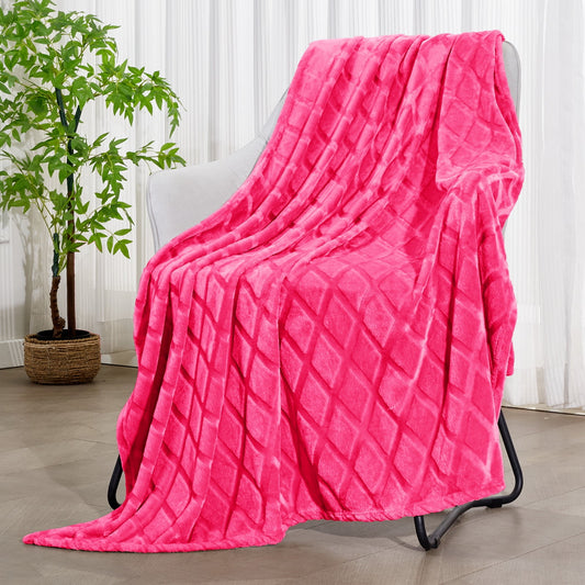 Exclusivo Mezcla Large Soft Throw Blanket for Couch, 50x70 Inches Diamond Geometry Pattern Velvet Fleece Blanket, Cozy, Warm and Lightweight Hot Pink Blanket