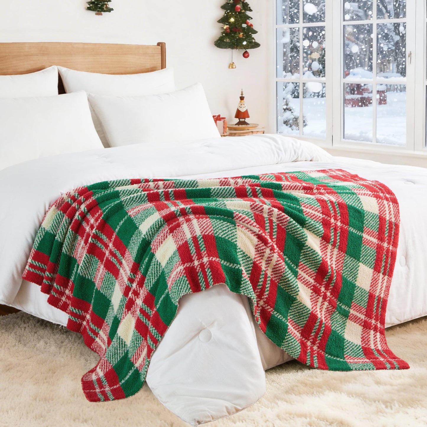 Exclusivo Mezcla Checkered Christmas Throw Blanket, Ultra Soft Cozy Fluffy Checkerboard Blankets, Lightweight Fuzzy Plush Throw for Couch and Bed, Red and Khaki, 50"x60"