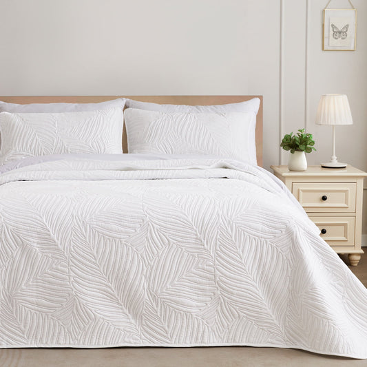 Exclusivo Mezcla Twin Quilt Set White, Lightweight Bedspread Leaf Pattern Bed Cover Soft Coverlet Bedding Set(1 Quilt, 1 Pillow Sham)