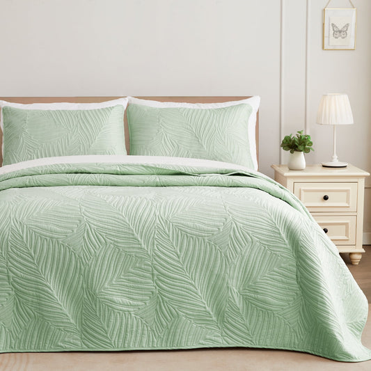 Exclusivo Mezcla Ultrasonic California King Size Quilt Set Sage Green, 3 Pieces Lightweight Bedspread Leaf Pattern Bed Cover Soft Microfiber Coverlet Bedding Set for All Seasons