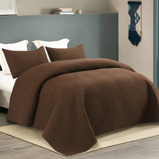 Exclusivo Mezcla 3-Piece King Size Quilt Set with Pillow Shams, Basket Quilted Bedspread/Coverlet/Bed Cover(96x104 Inches, Brown) -Soft, Lightweight and Reversible