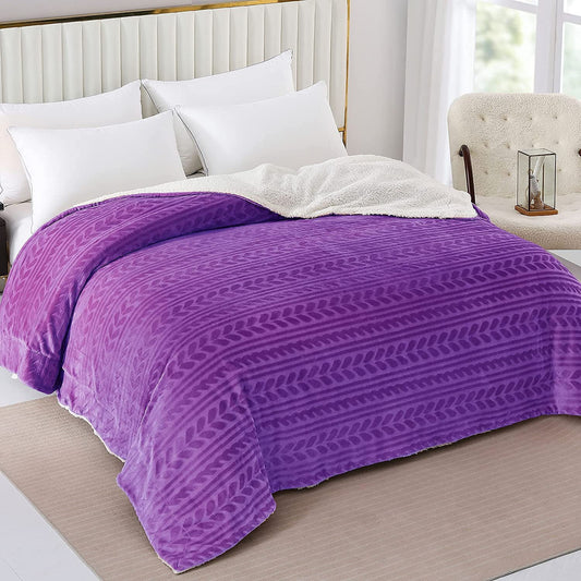 Exclusivo Mezcla King Size Sherpa Fleece Bed Blanket, Ultra Soft and Warm Reversible Velvet Blankets for Bed Couch Sofa 90x104 inches, Purple