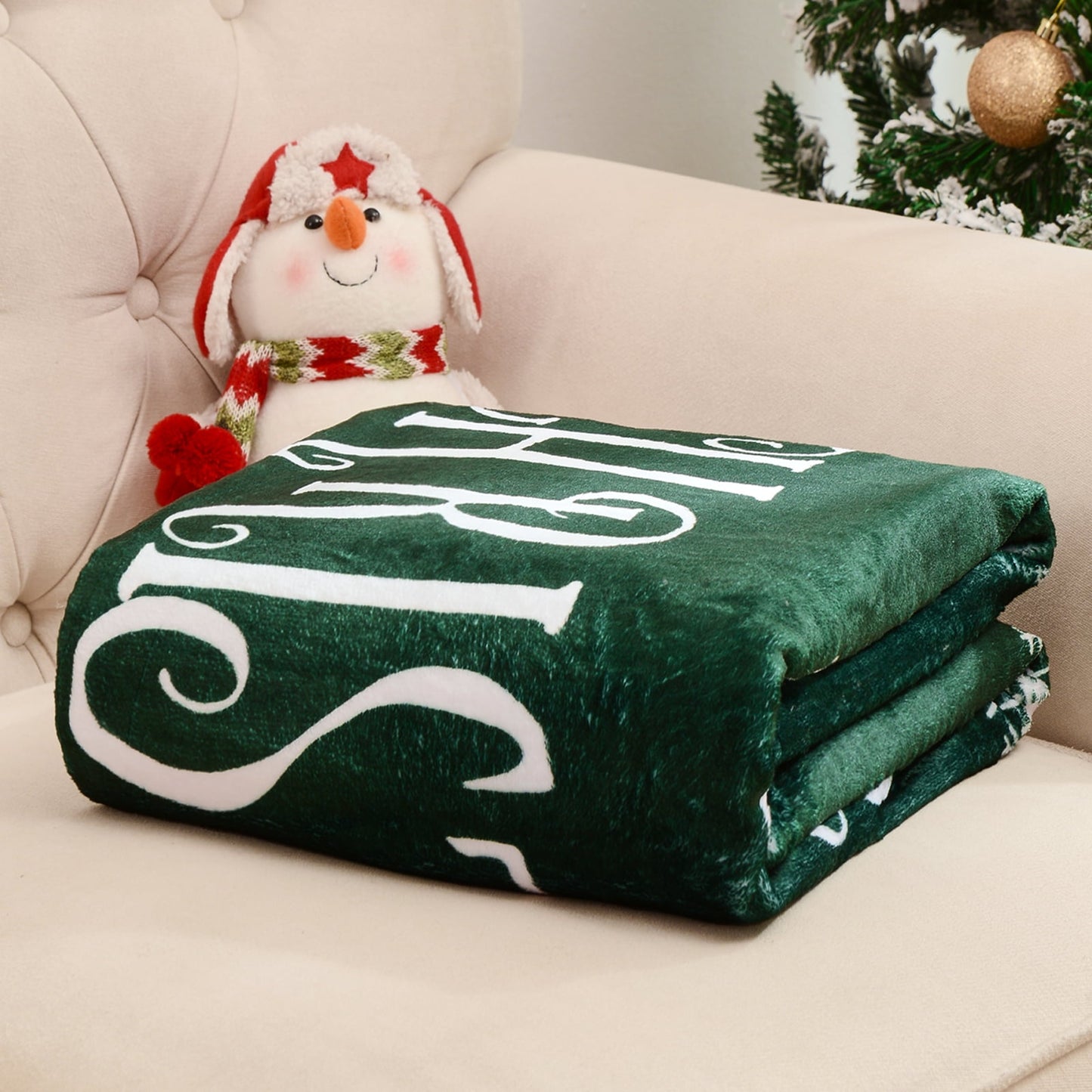 Exclusivo Mezcla Fleece Twin Blanket for Bed, Ultra Plush Christmas Holiday Printed Velvet Blankets,Lightweight and Cozy-60"x80"(Green Reindeer)