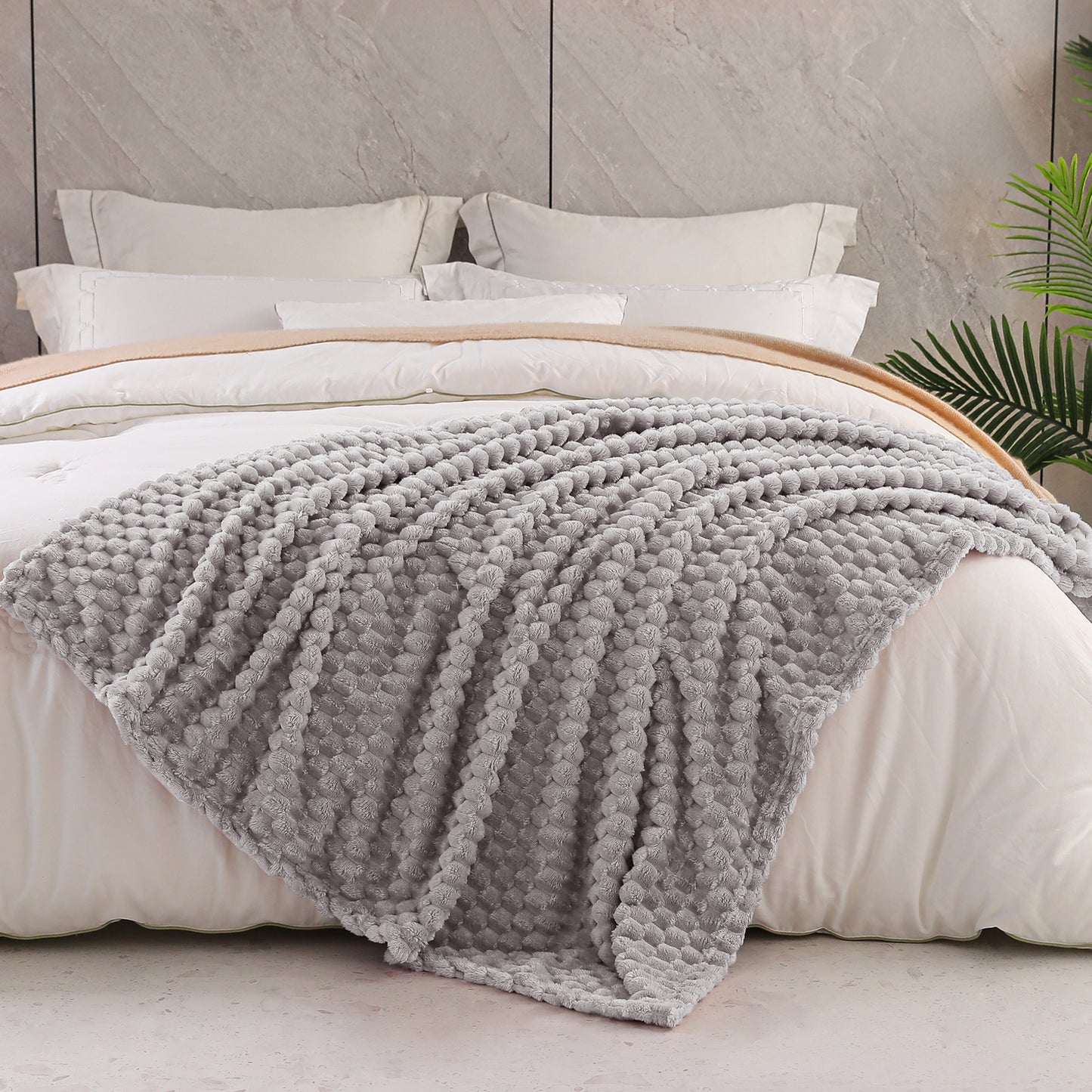 Exclusivo Mezcla Queen Size Soft Fleece Blanket, 90x90 Inches 3D Clouds Stylish Jacquard Velvet Blanket for Bed, Cozy Soft Lightweight for All Season, Light Grey Blanket