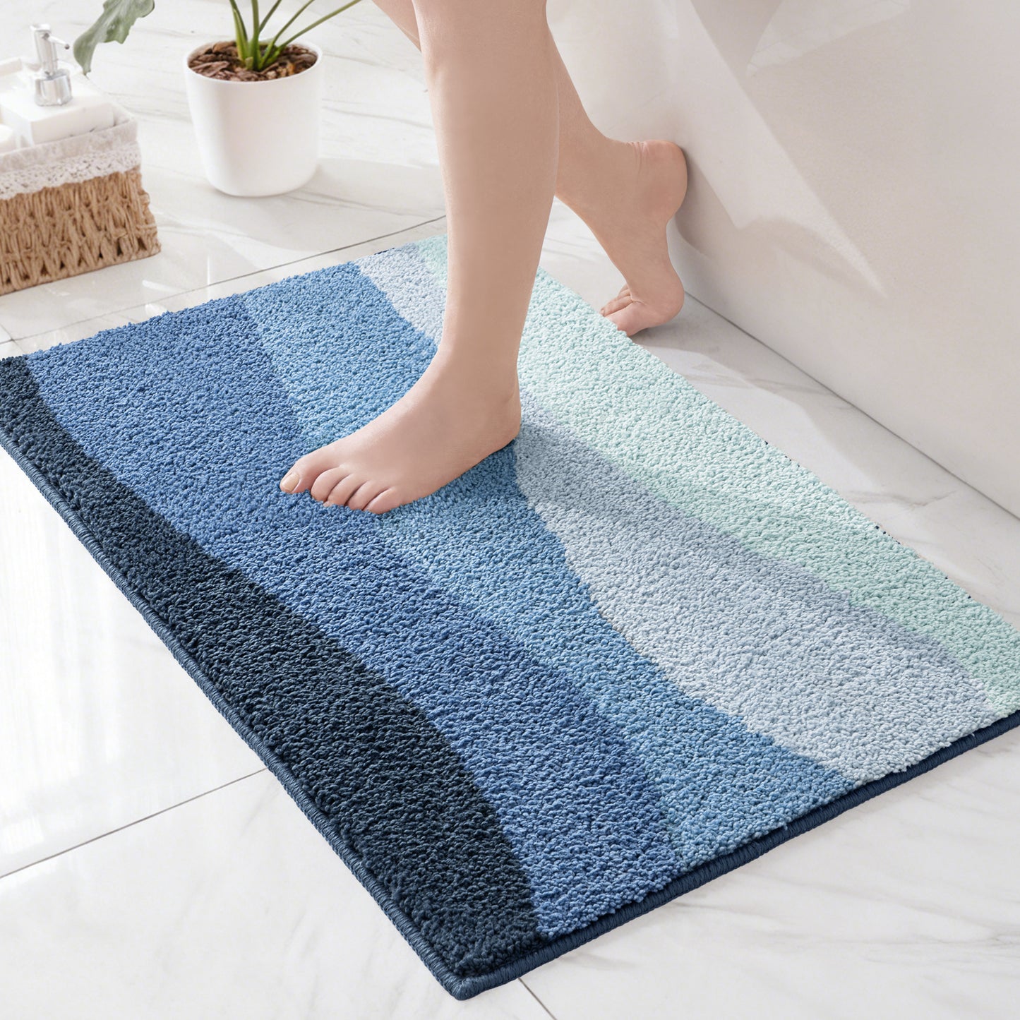 Exclusivo Mezcla Bathroom Rugs Mat 17x24, Extra Soft Non Slip Absorbent Water Microfiber Bath Rugs, Machine Washable Quick Dry Bath Mats for Bathroom Floor, Shower, Home Decor, Waved Blue