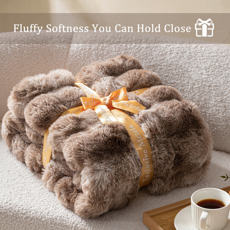 Exclusivo Mezcla Fuzzy Faux Fur Bed Blanket King Size, Sherpa Fleece Blankets,Fluffy Plush Warm Throws for Couch, Bed, 90X104 Inches, Tie-dye Taupe